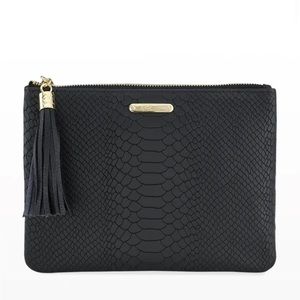Gigi New York All in One Clutch